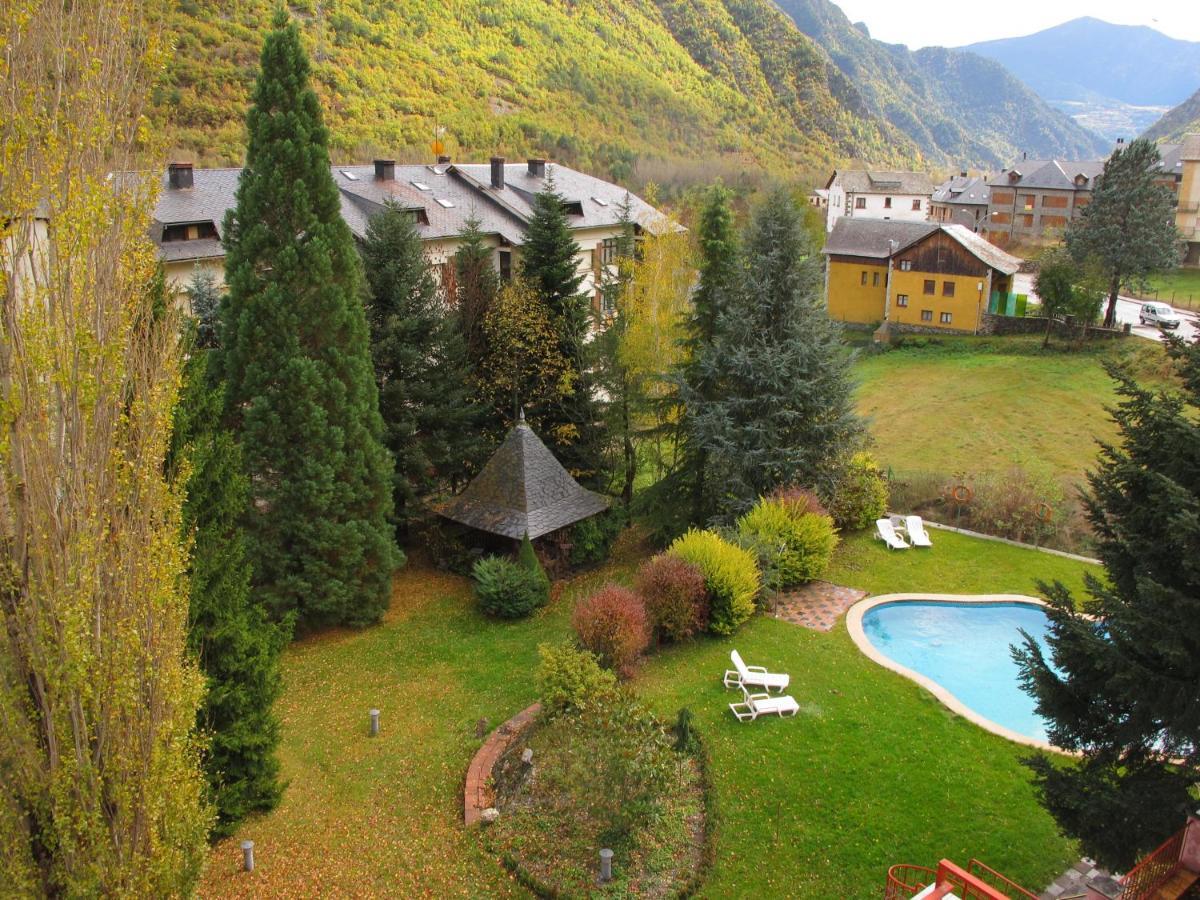 Hotel Cardos Ribera de Cardós Exteriér fotografie
